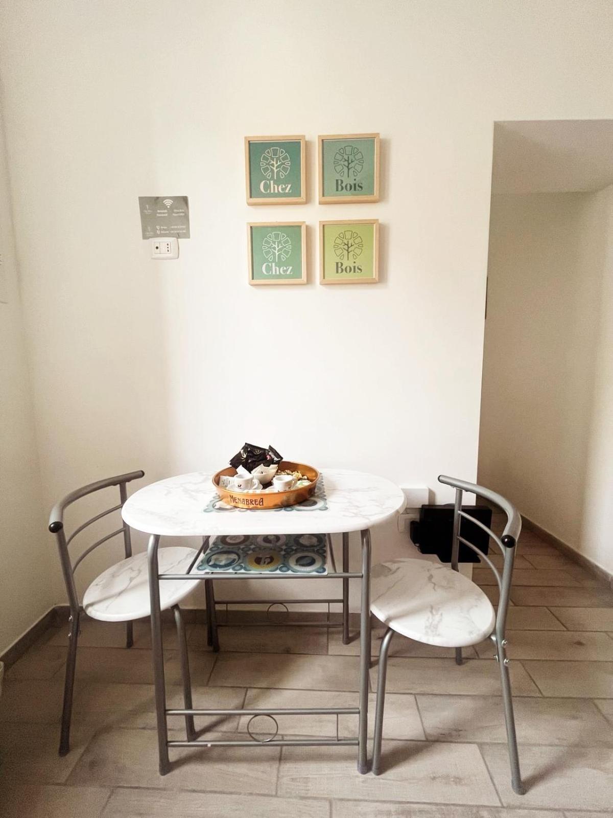 Chez Bois - Suite Apartment Capodimonte เนเปิลส์ ภายนอก รูปภาพ
