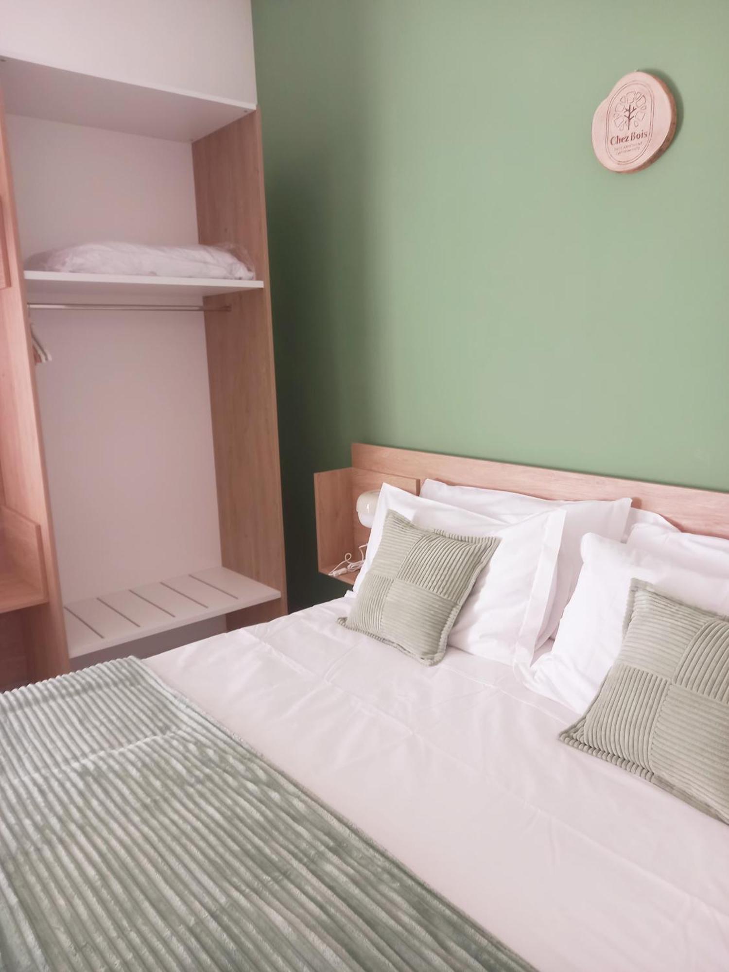 Chez Bois - Suite Apartment Capodimonte เนเปิลส์ ภายนอก รูปภาพ