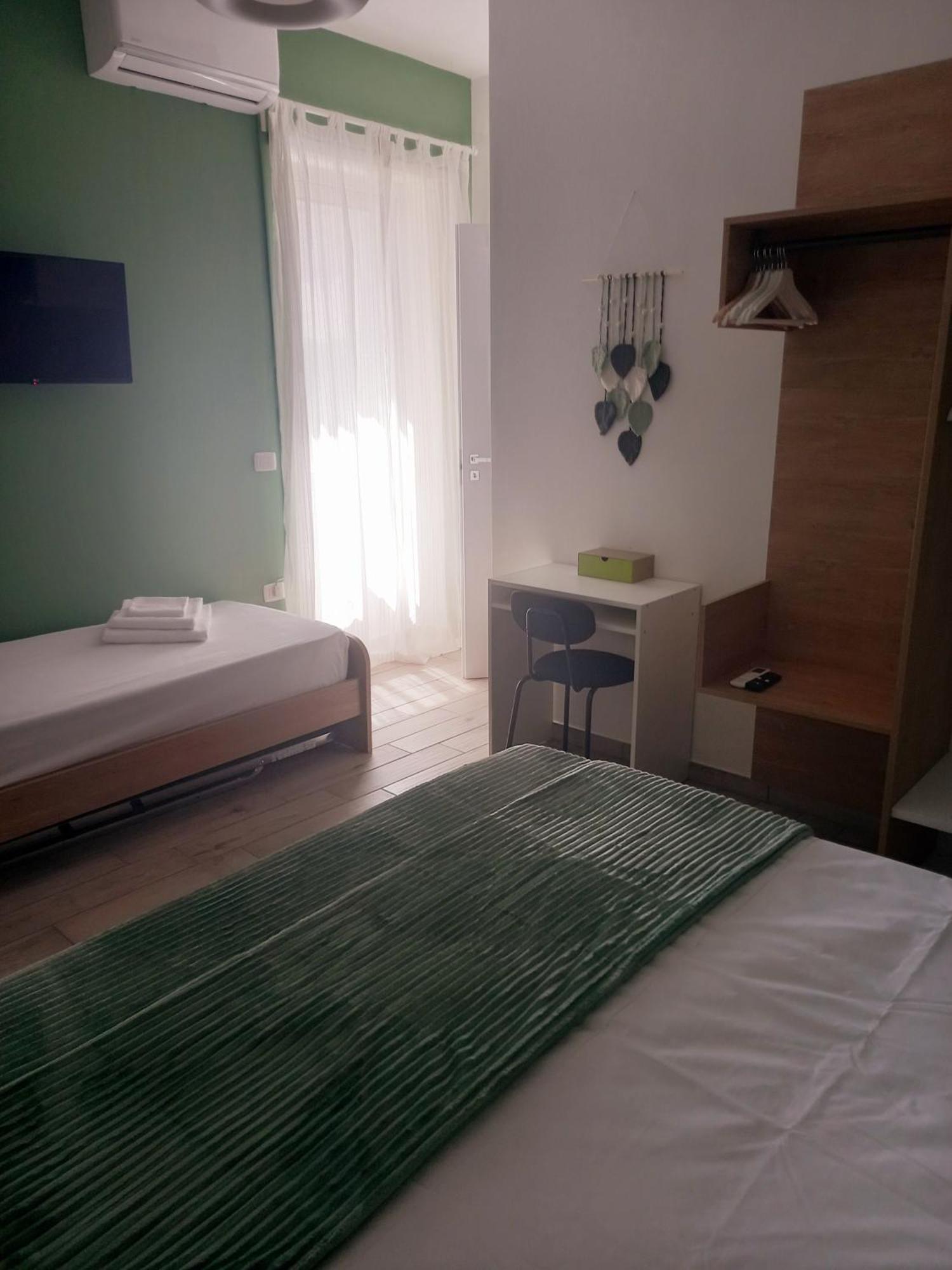 Chez Bois - Suite Apartment Capodimonte เนเปิลส์ ภายนอก รูปภาพ