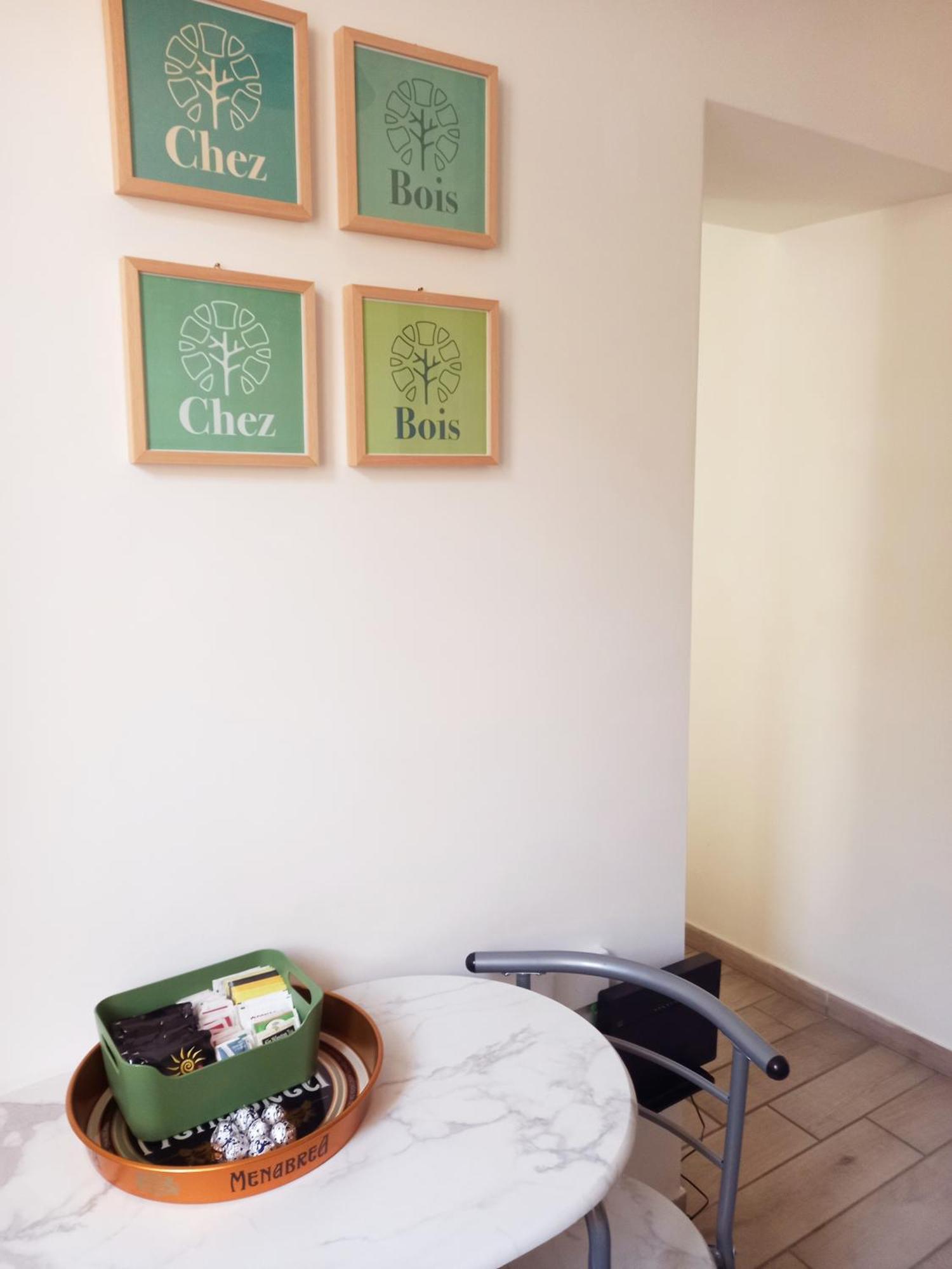 Chez Bois - Suite Apartment Capodimonte เนเปิลส์ ภายนอก รูปภาพ
